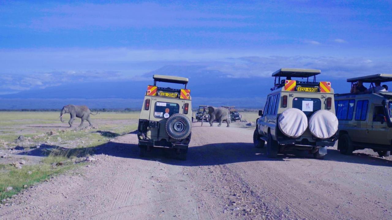 Amboseli Gateway Hotel Kimana Exterior foto